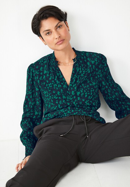 Tyra Blouse