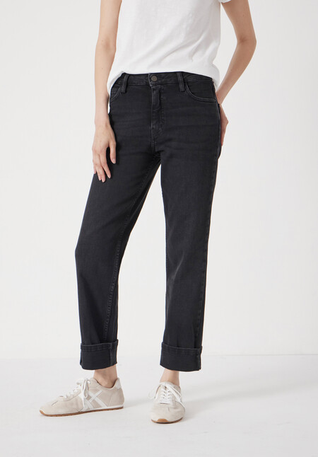 Agnes Straight Leg Jeans