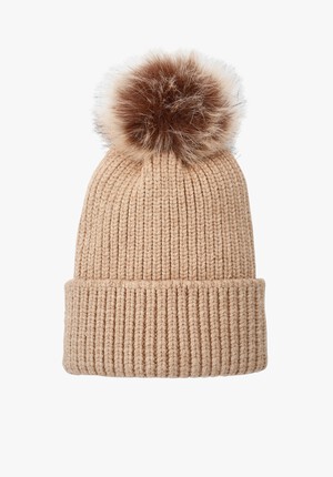 Ellie Pom Pom Beanie
