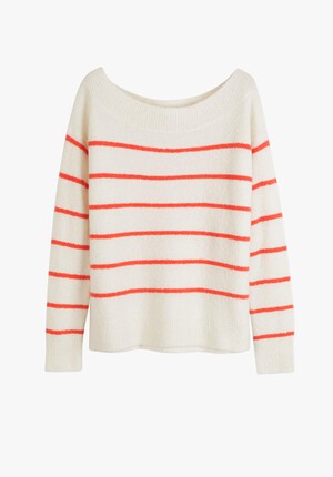 Off Shoulder Knitted Top