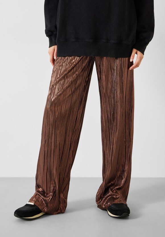 Reva Pleated Wide-Leg Trousers