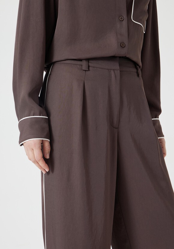 Carys Piping Detail Wide Leg Trousers