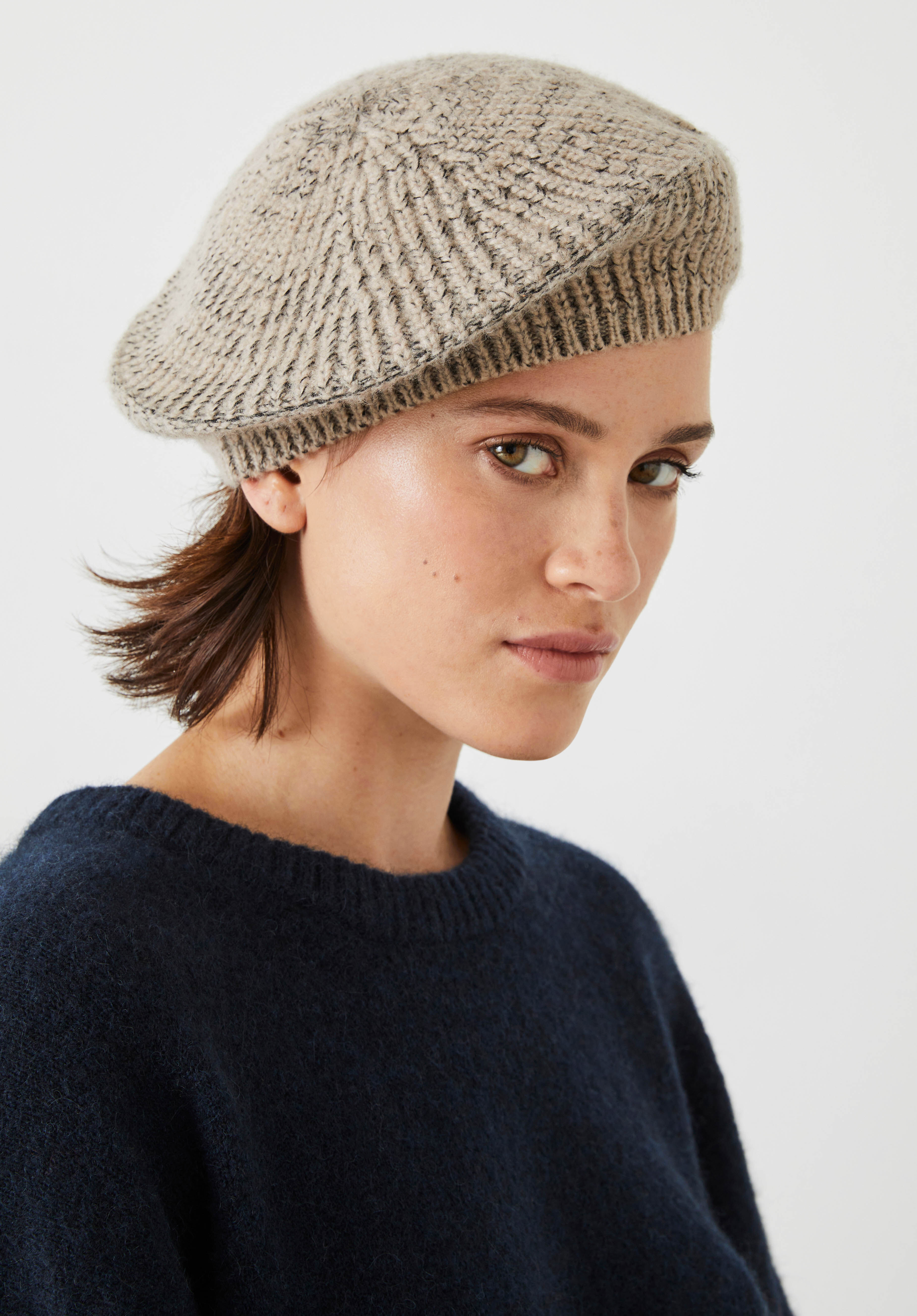 Knit discount beret hat
