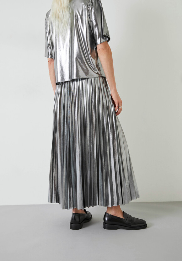 Raven Pleated Maxi Skirt