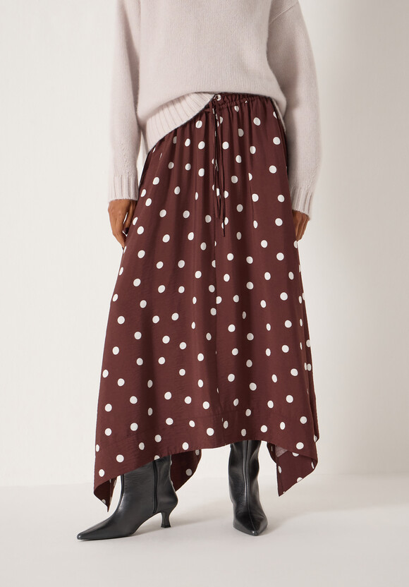 Air Flow Hanky Hem Skirt