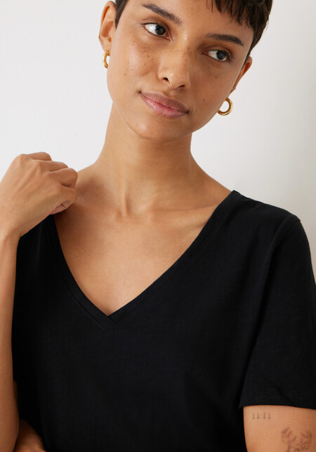 Kali Cotton Slub V-Neck T-Shirt