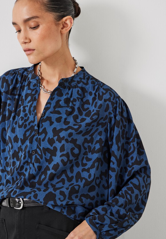 Leopard Print Long Sleeve Top