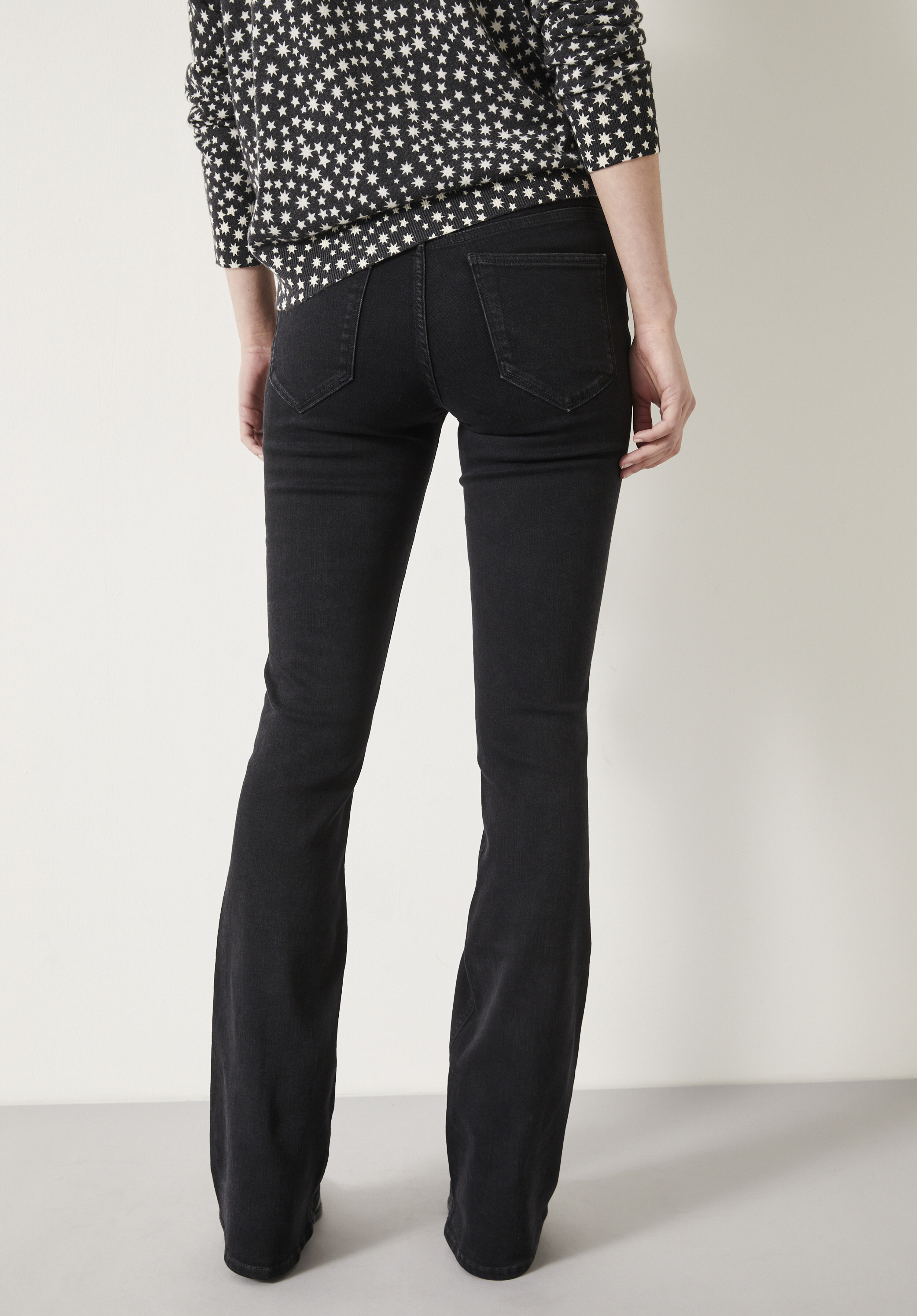 Long black bootcut jeans 2025