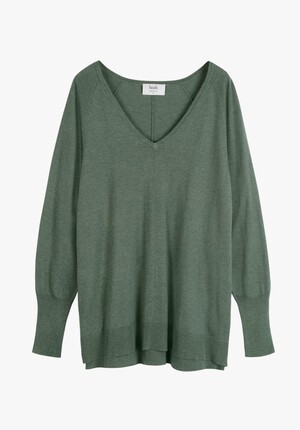 Beatrix Jumper