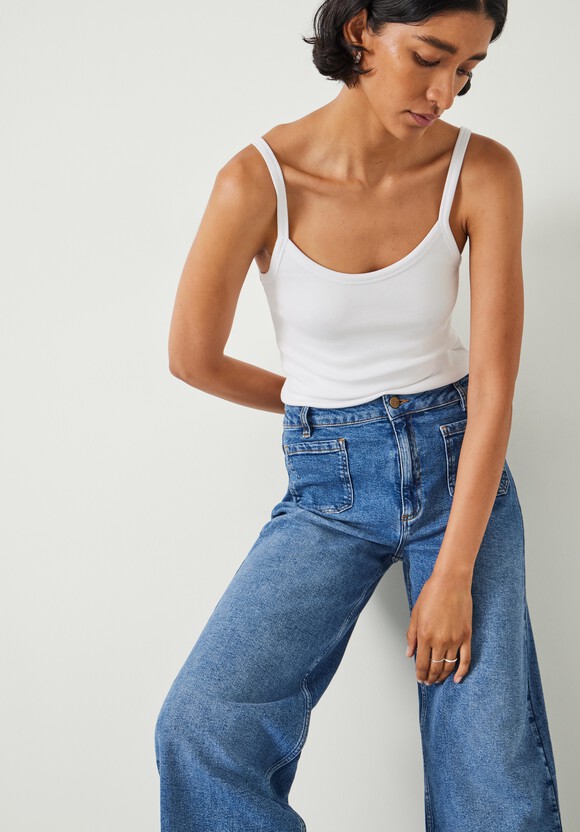 Rowan Flared Jeans