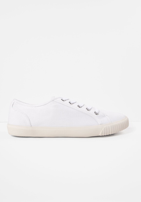 Henley Canvas Trainers