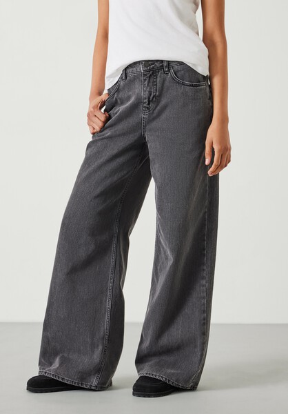 Abi Wide Leg Jeans