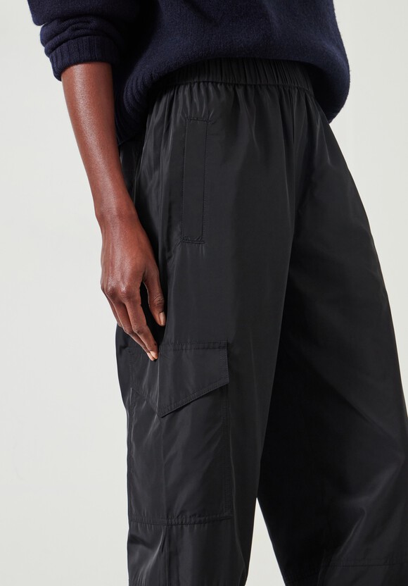 Ava Lightweight Cargo Trousers