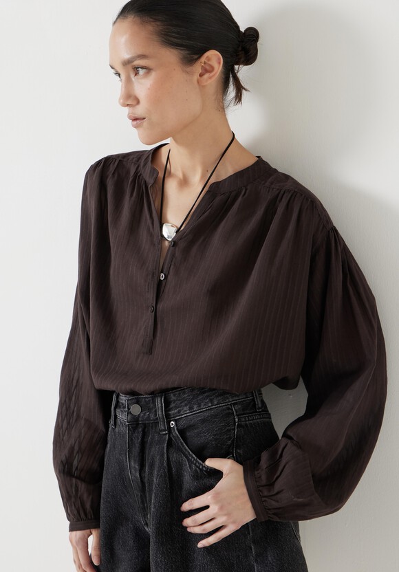 Bea Textured Stripe Blouse