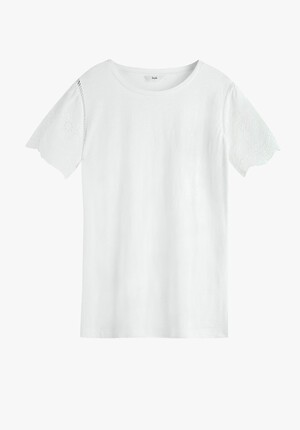 Nola Broderie T-Shirt