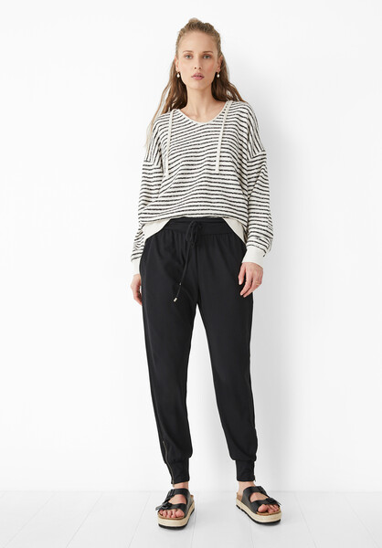 Amie Joggers