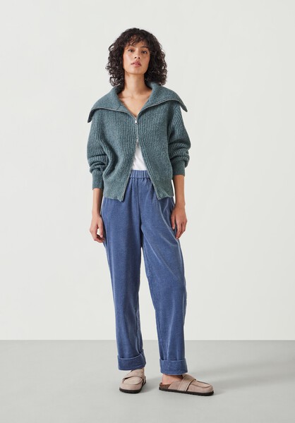 Liza Cord Joggers