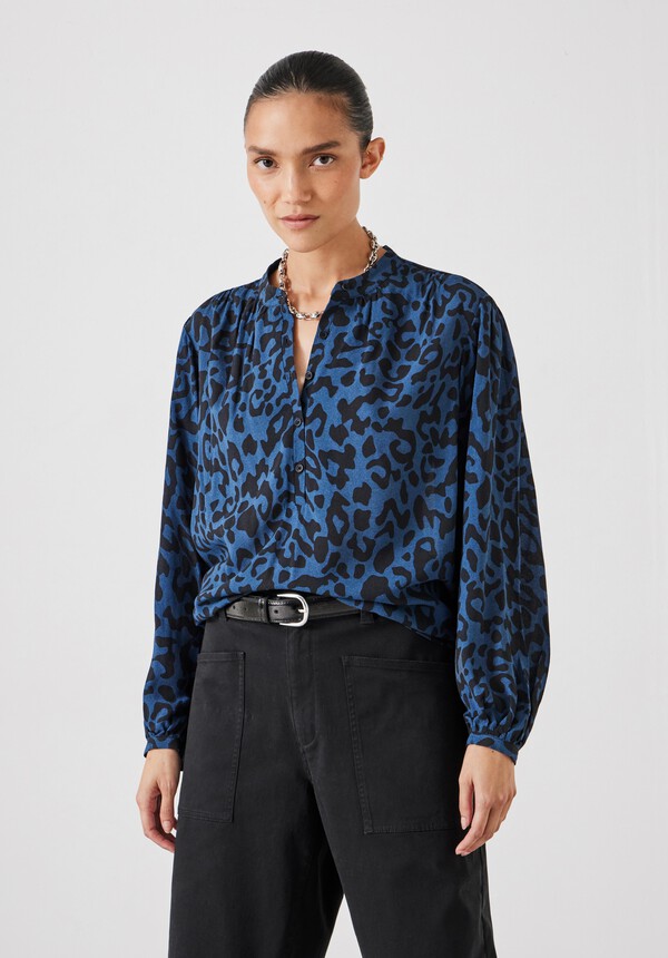 Leopard Print Long Sleeve Top