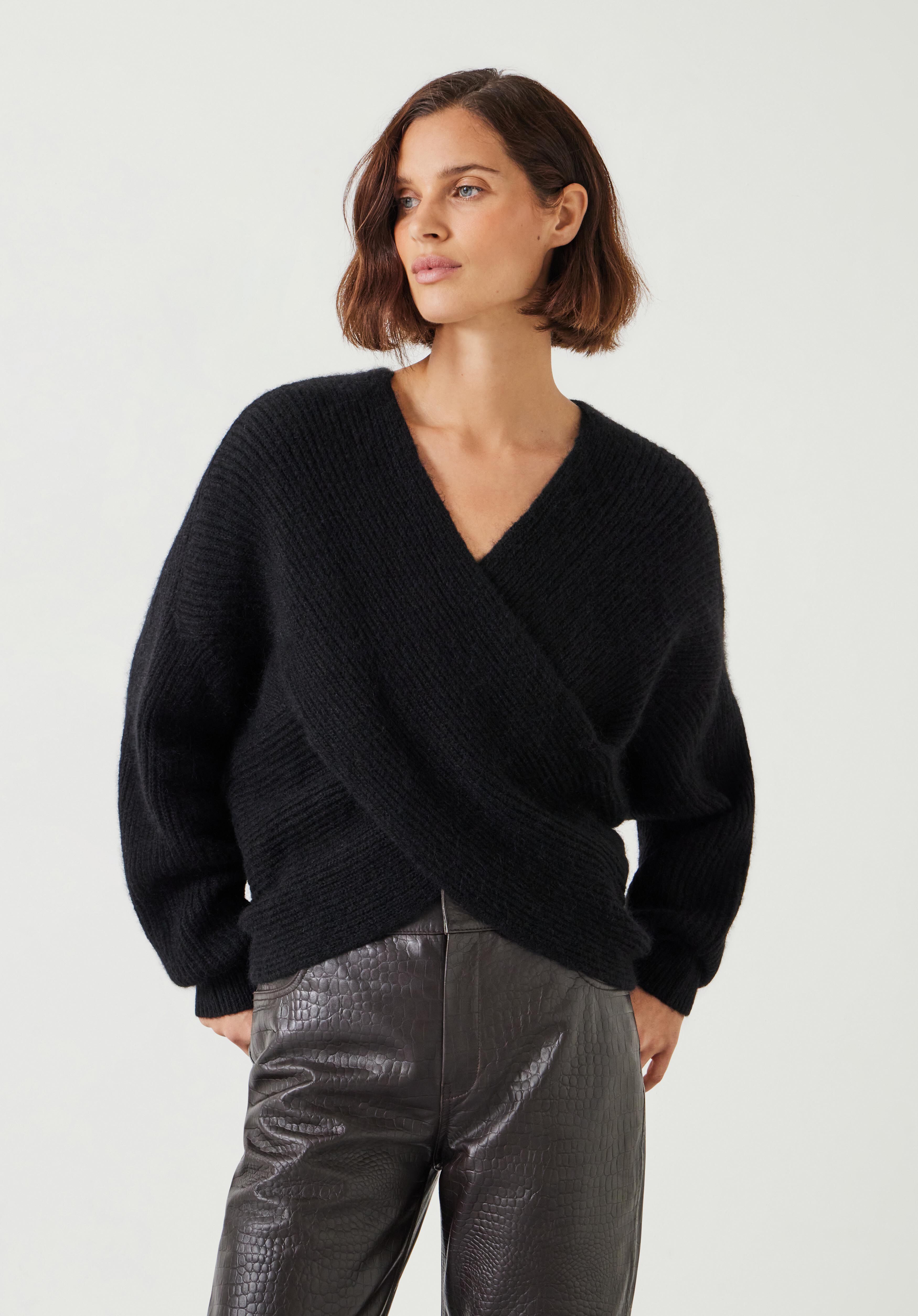 black fluffy jumper womens