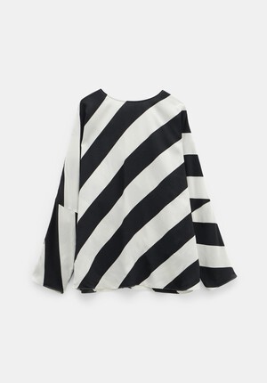 Whitney Diagonal Oversized  Stripe Top