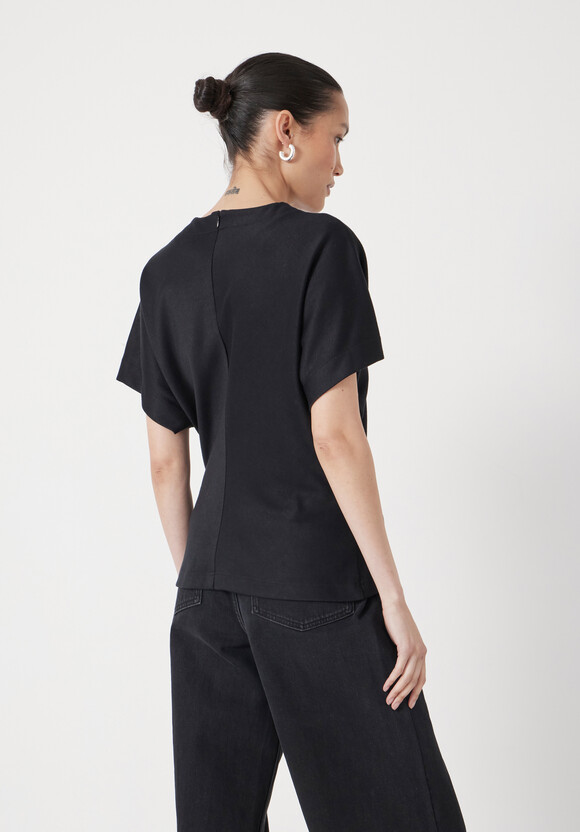 Seam Detail Short Sleeve Top