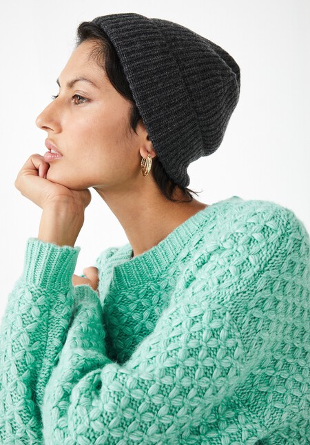 Teresa Ribbed Cashmere Beanie