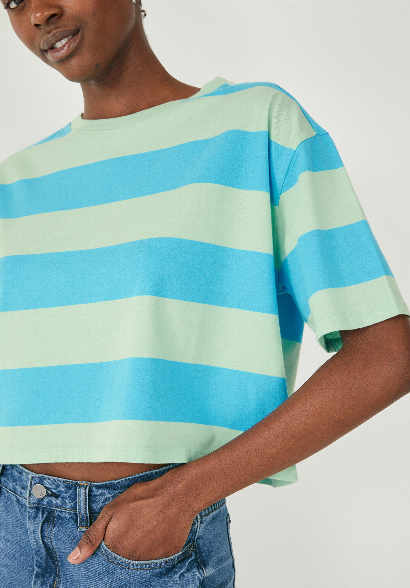 Green and white deals striped t shirt