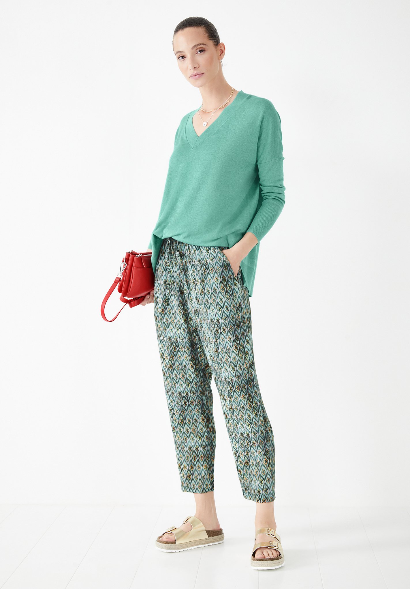 hush seren jumper
